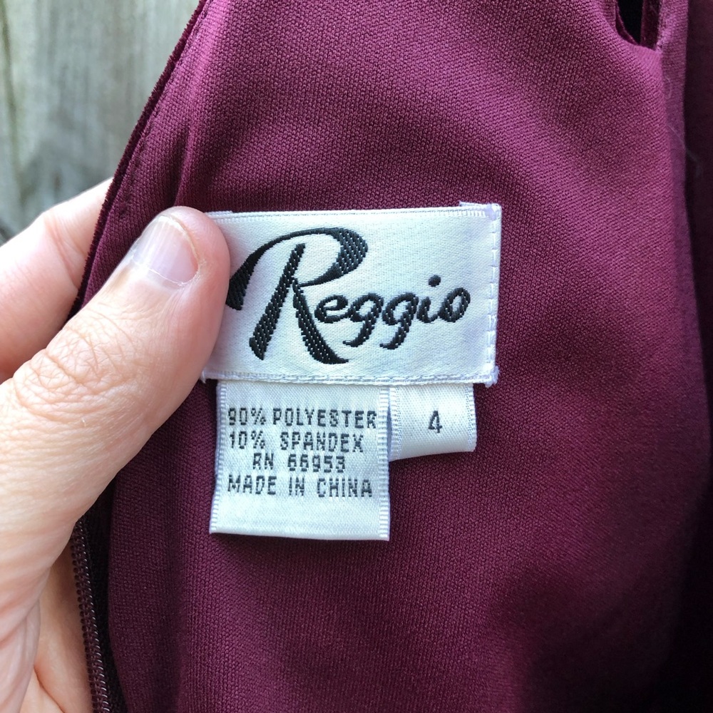 Vintage Reggio Maroon Velvet Maxi Dress Halter Beaded Strappy Wine Red - Picture 11 of 15